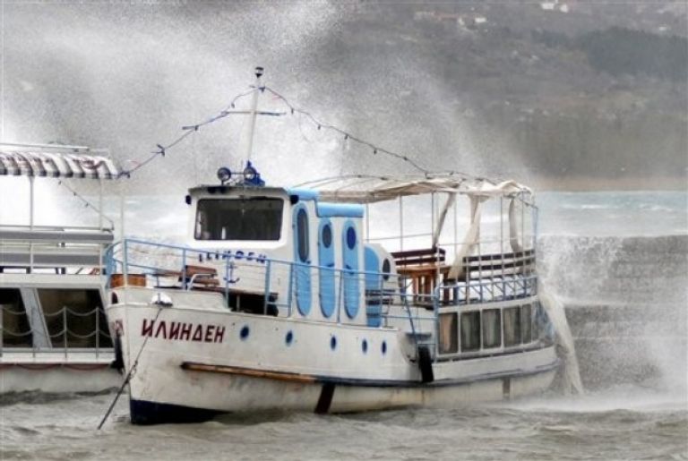 Мечтата на дядо Гошо, която потъна с него в Охридското езеро | Днес.dir.bg