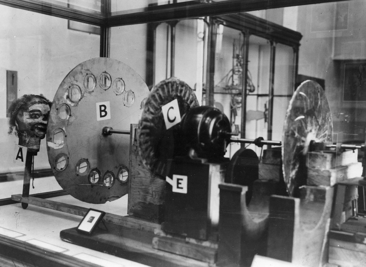 Механичният цветен телевизор на Джон Лоджи Беърд от 1928 година