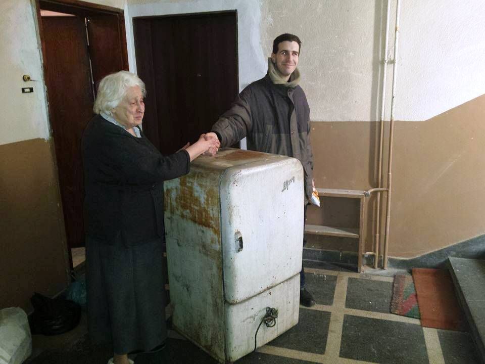 Старите български хладилници не се предават на времето и продължават да работят безпроблемно дори да имат забележки по външността