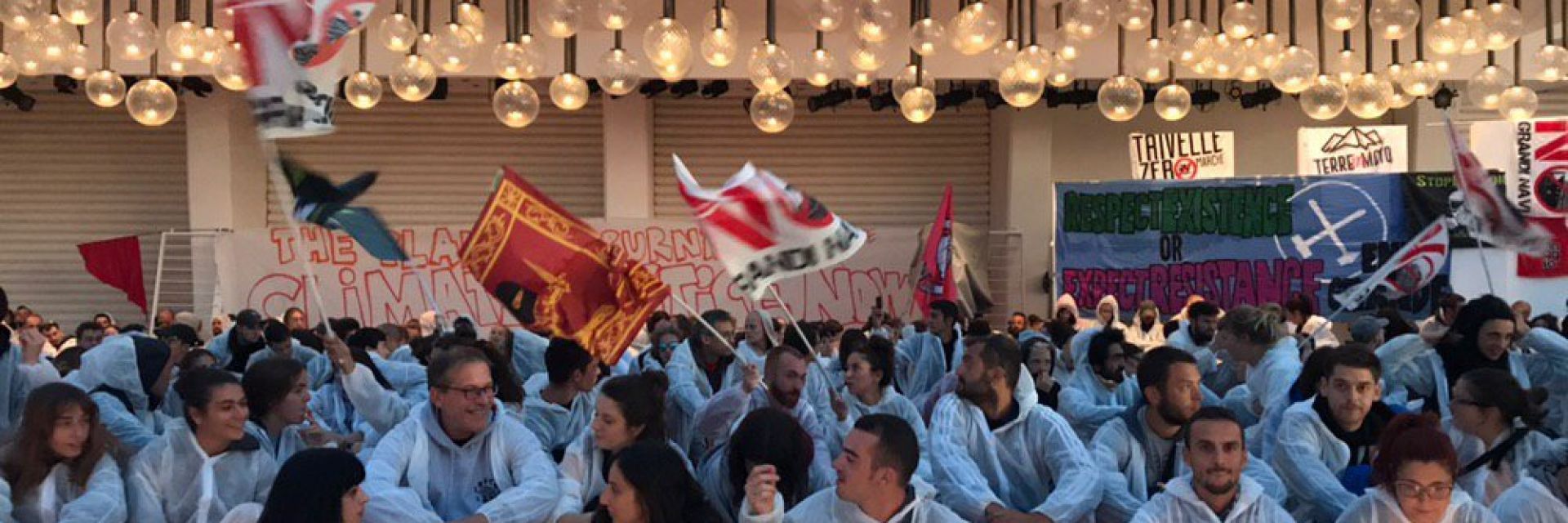 Екоактивисти окупираха кинофестивала във Венеция (видео)