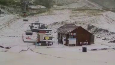 Сняг заваля в руски черноморски курорт (видео)