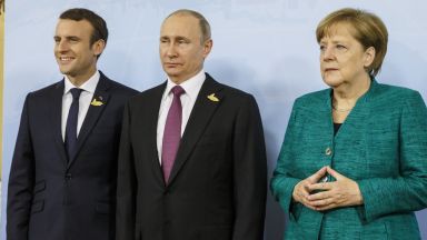 Париж изпраща в Москва двама емисари да градят доверие с Русия