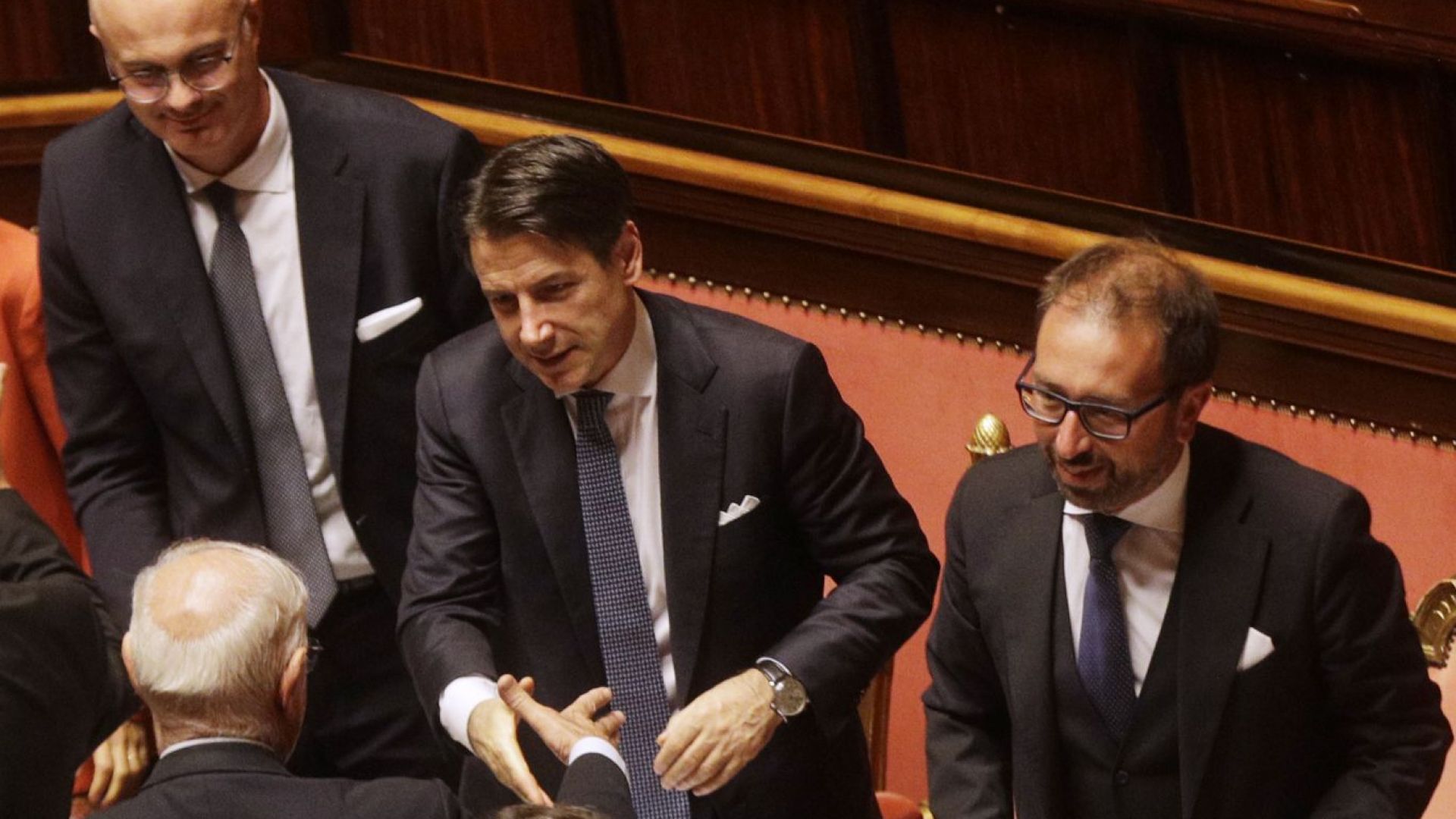 Новото италианско правителство спечели днес вот на доверие и в