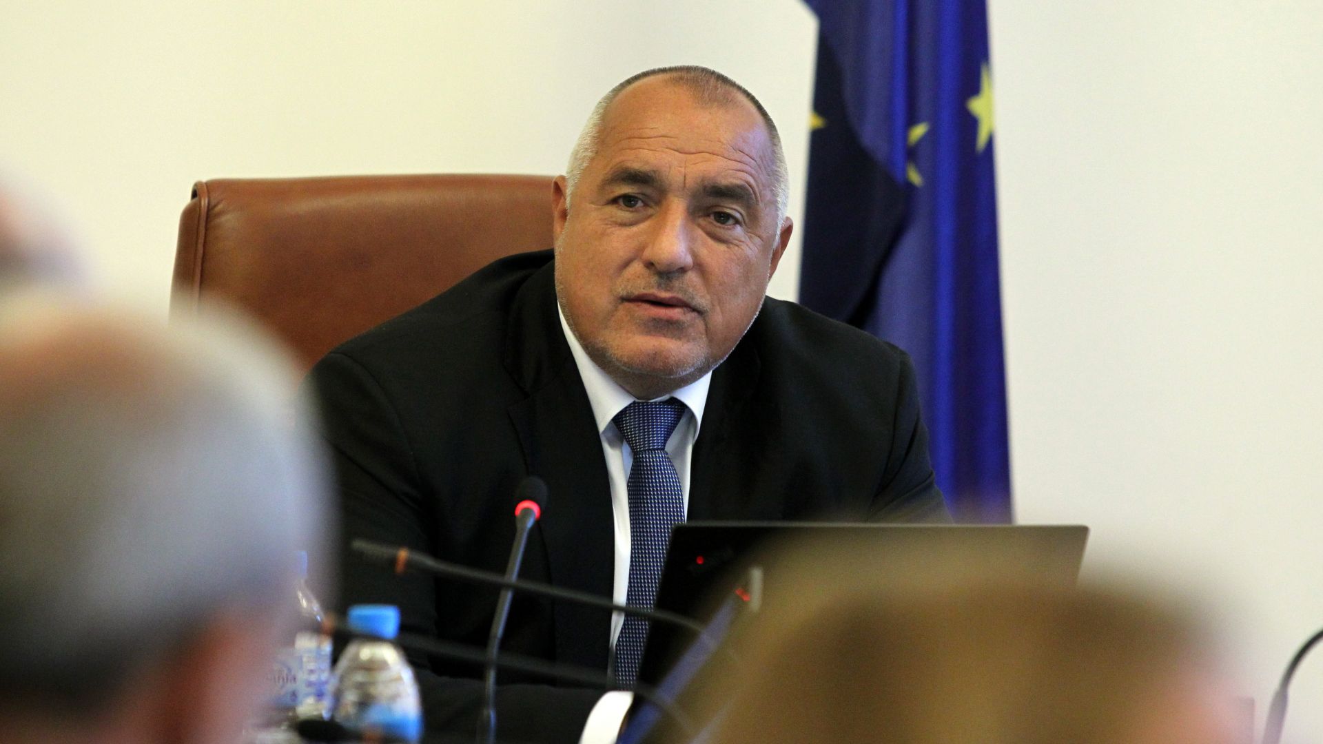 Премиерът Бойко Борисов пристигна в Народното събрание за да участва