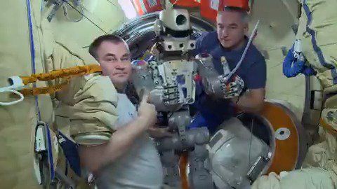 Роботът "Фьодор" в космоса