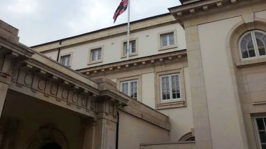 Британското посолство: Следим случая за шпионаж, подкрепяме България