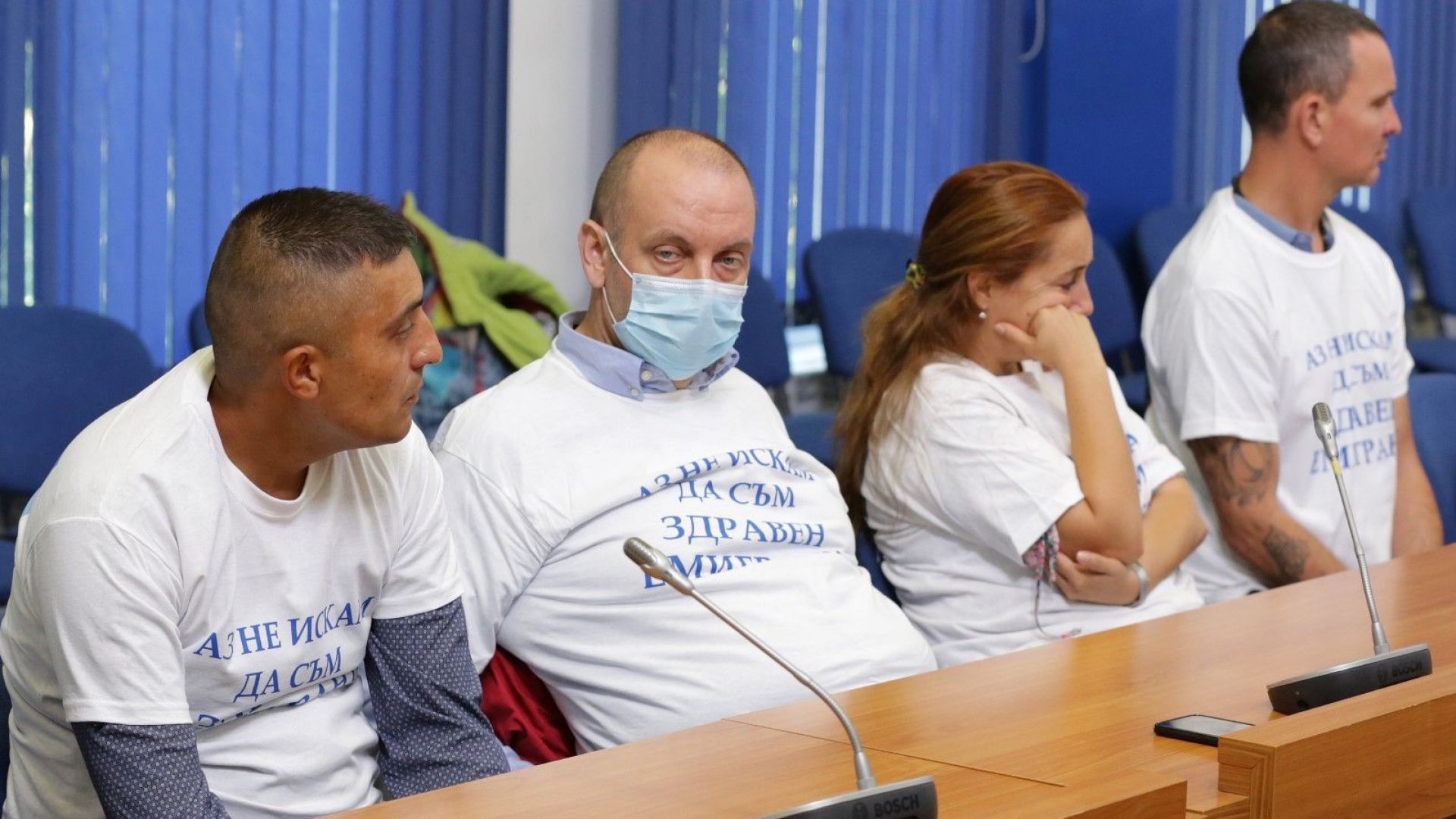 Чакащи за белодробна трансплантация и техните близки обвиняват здравния министър