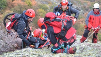 Планински спасители оказаха помощ на 58 годишен мъж открит в безсъзнание