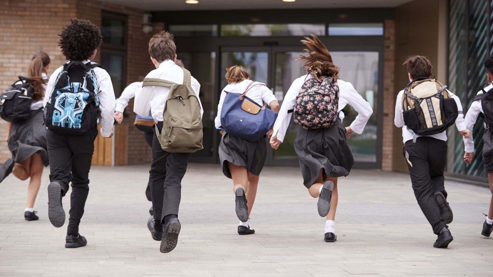 Само 12 процента от учениците отиват на училище с желание