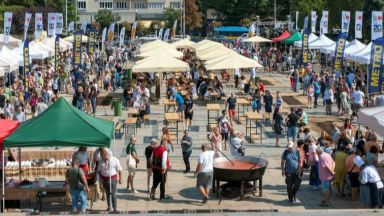 Фестивалът на розовия домат срещна висшата кулинария с автентичните български храни