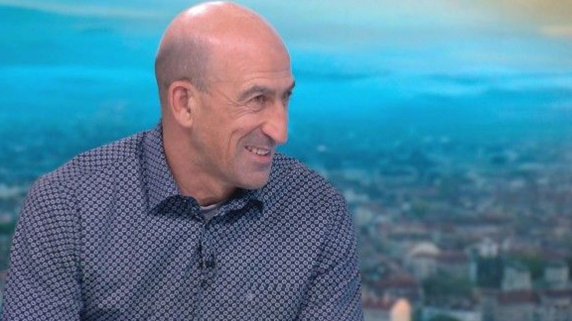 Не се впускам в изборната надпревара за кметския пост в