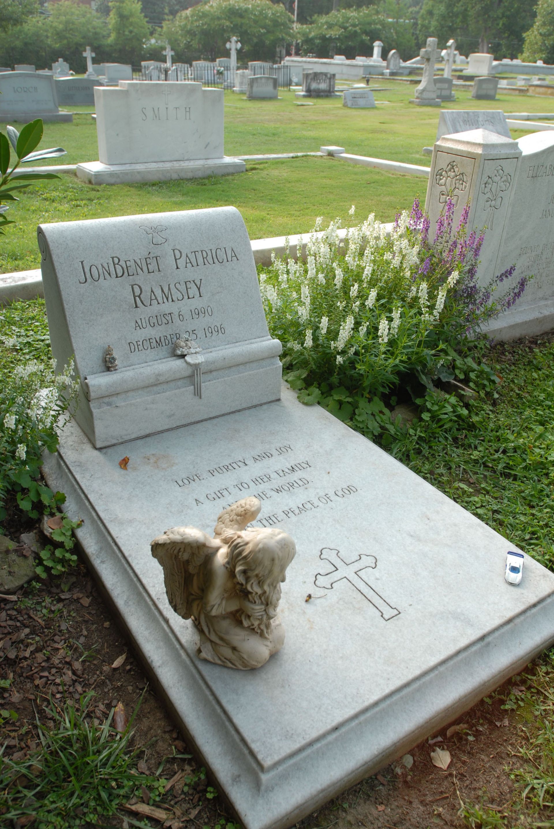 Малката Кралица на красотата е погребана в Джорджия