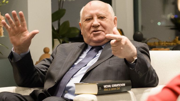 Последният лидер на Съветския съюз Михаил Горбачов призова днес руския