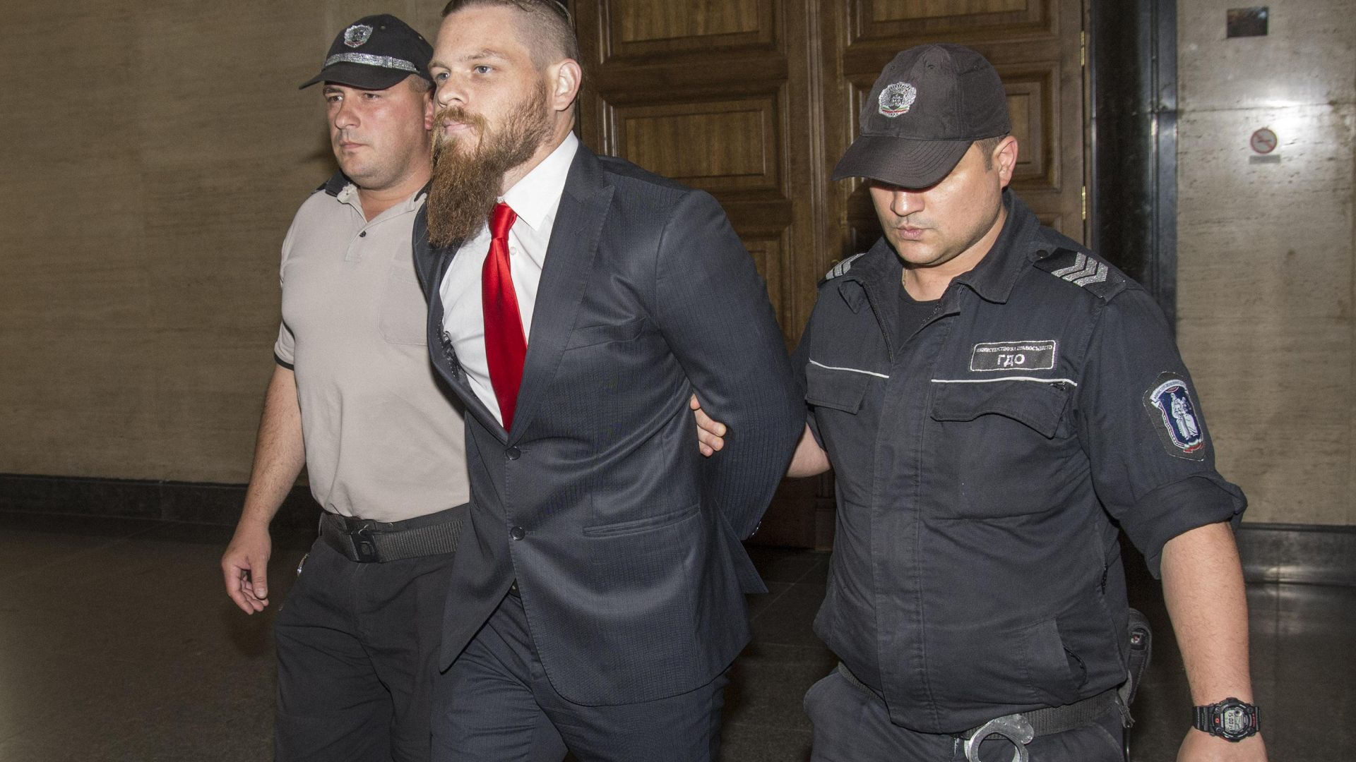 Депутати са възмутени от решението за предсрочно освобождаване на Джок