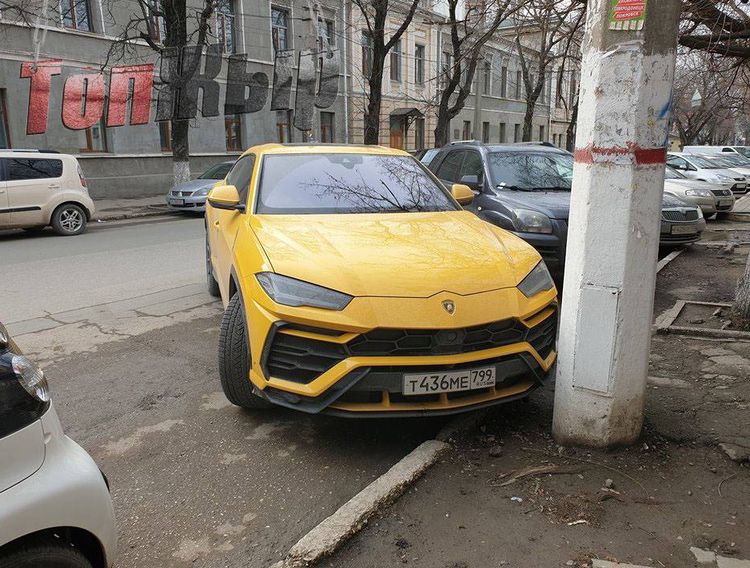 Най-много луксозни коли в света се продават в... Украйна