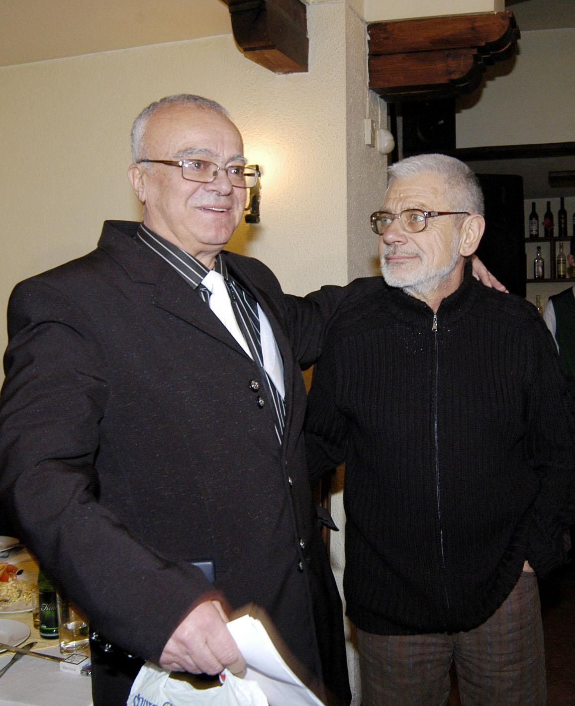 1 март 2006 г.- Проф. Вучков с поета Недялко Йорданов на честването на 70-годишния си юбилей и 3 години от старта на предаването "Размисли и страсти" по телевизия СКАТ
