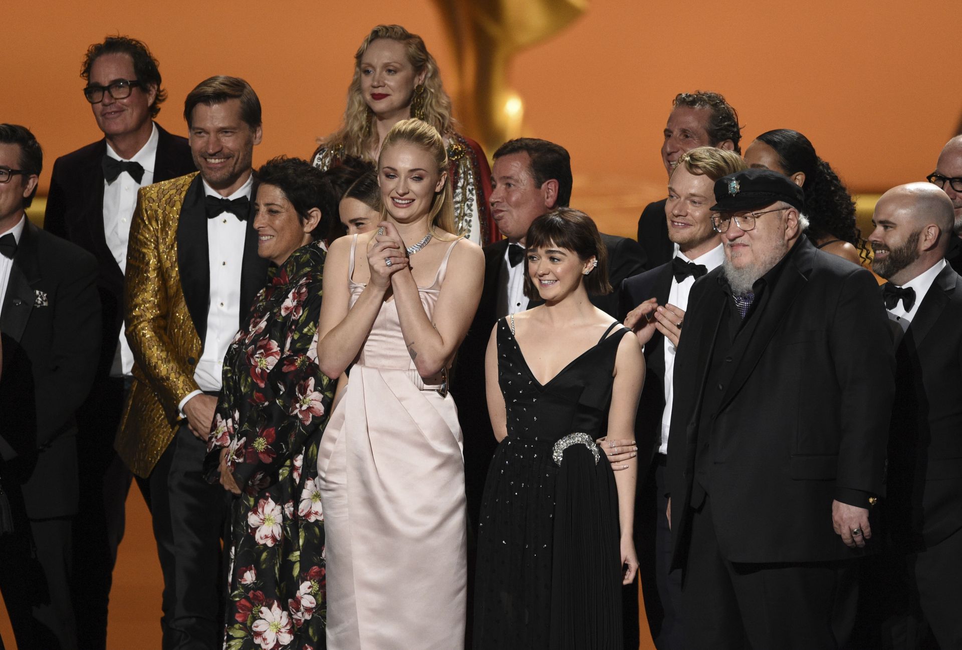 "Игра на тронове" спечели наградата "Еми" за най-добър драматичен телевизионен сериал