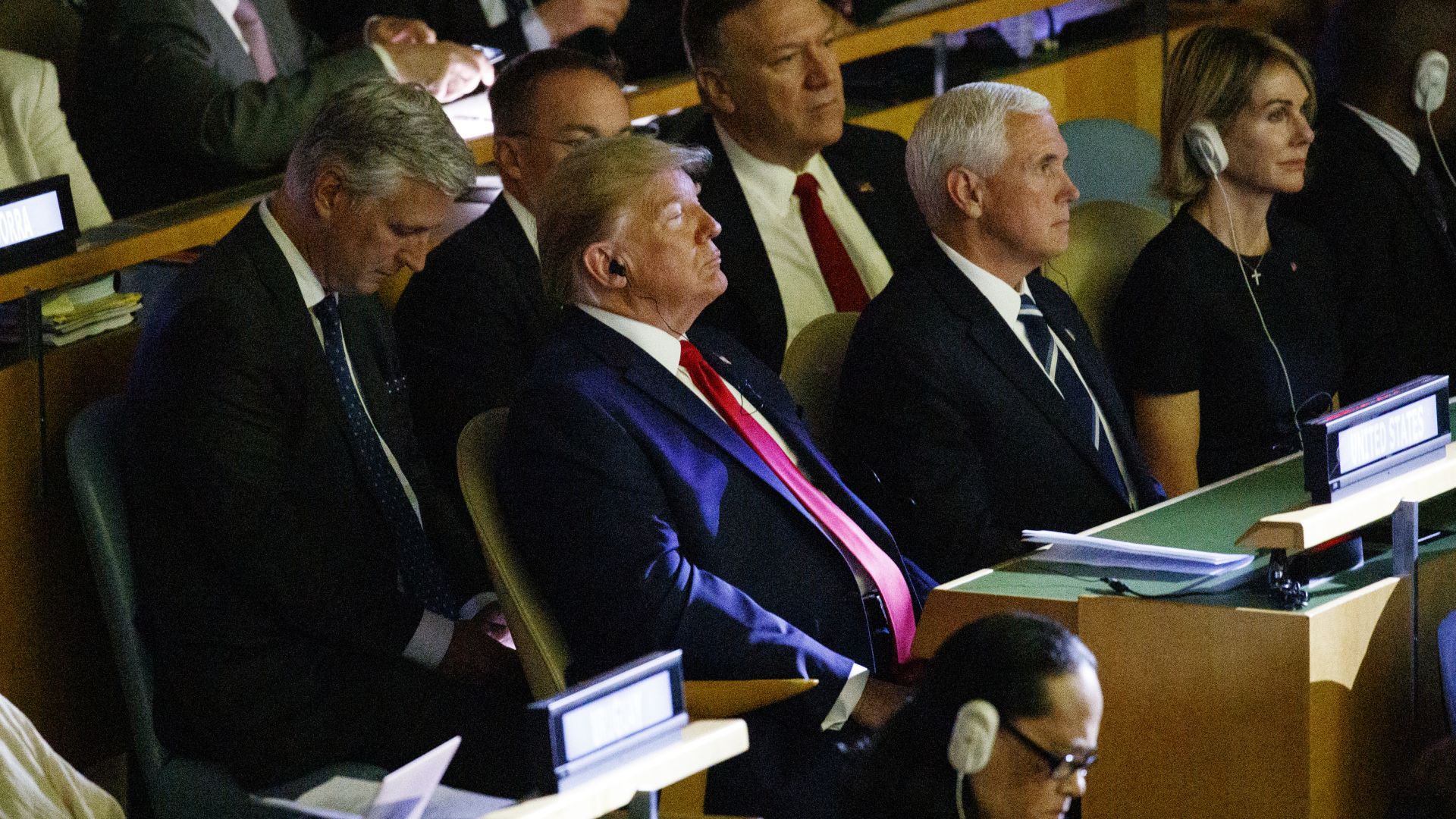 Тръмп изненадващо се появи на срещата на ООН за климата, Блумбърг се заяде с него