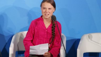 Грета Тунберг гневна към световните лидери: Откраднахте детството и мечтите ми!