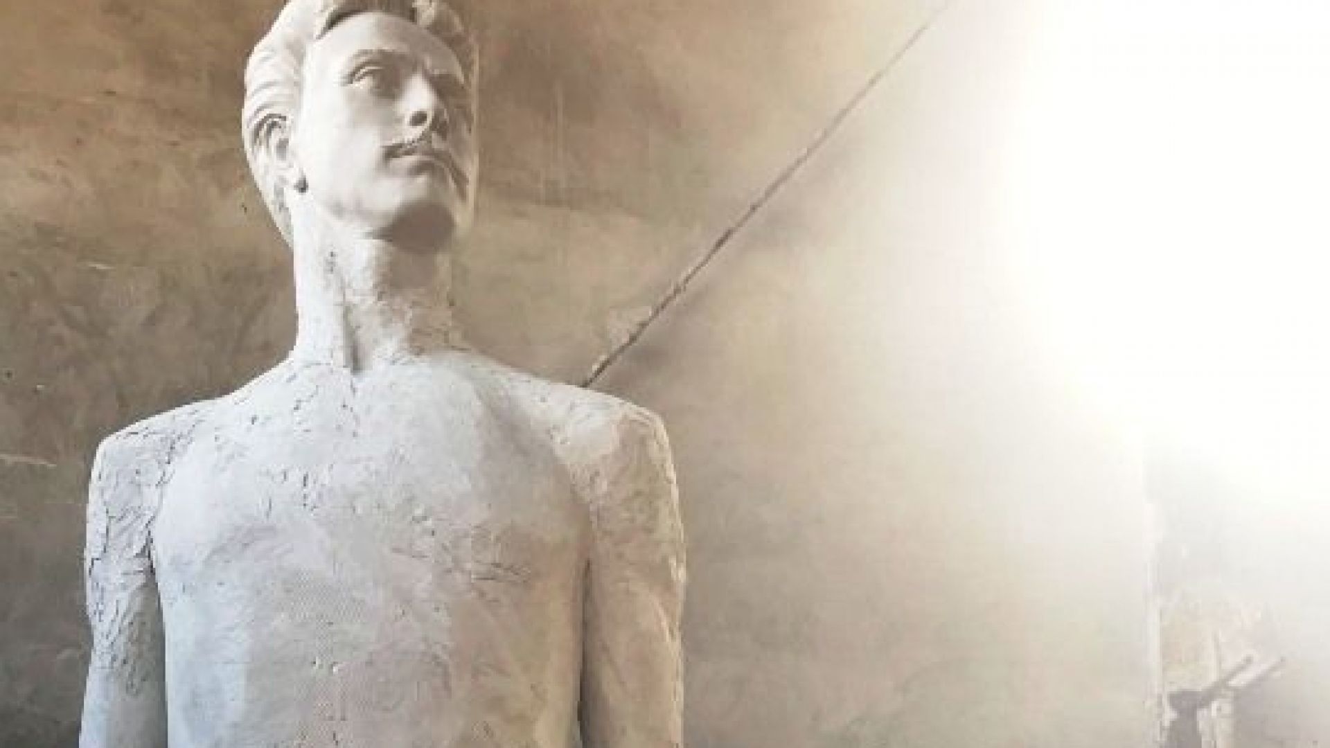 Паметникът на Васил Левски в Русе трябва да бъде готов