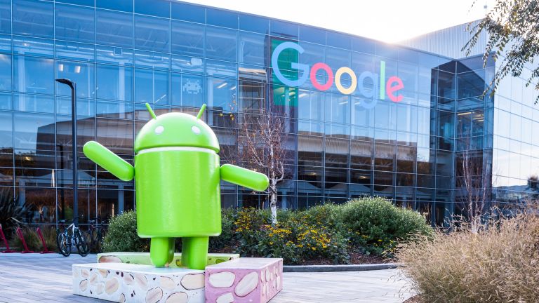Безредиците в САЩ отложиха дебюта на Android 11