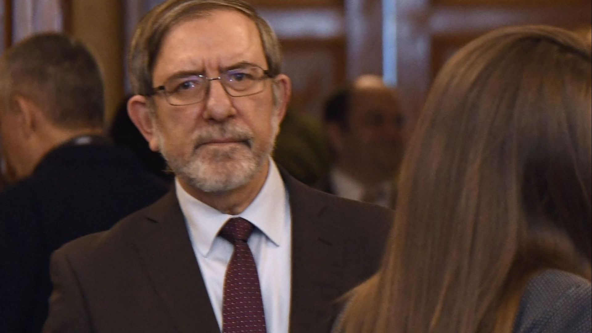 Филип Димитров е премиер на България в периода ноември 1991