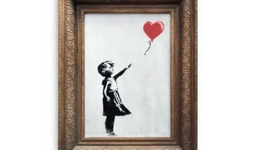 Репродукция на "Момиче с балон" на Банкси беше продадена за почти $500 000