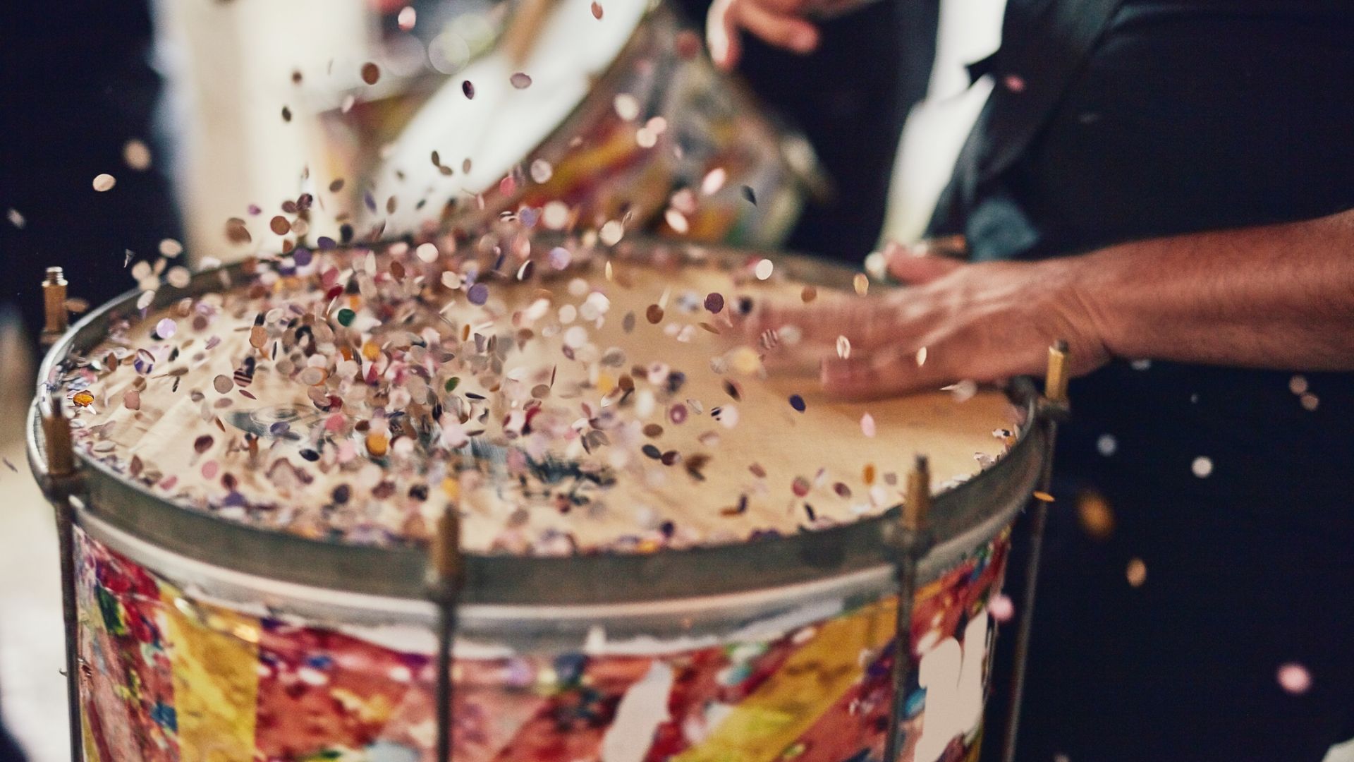 Броени часове остават до уличния фестивал 6Fest който за първи