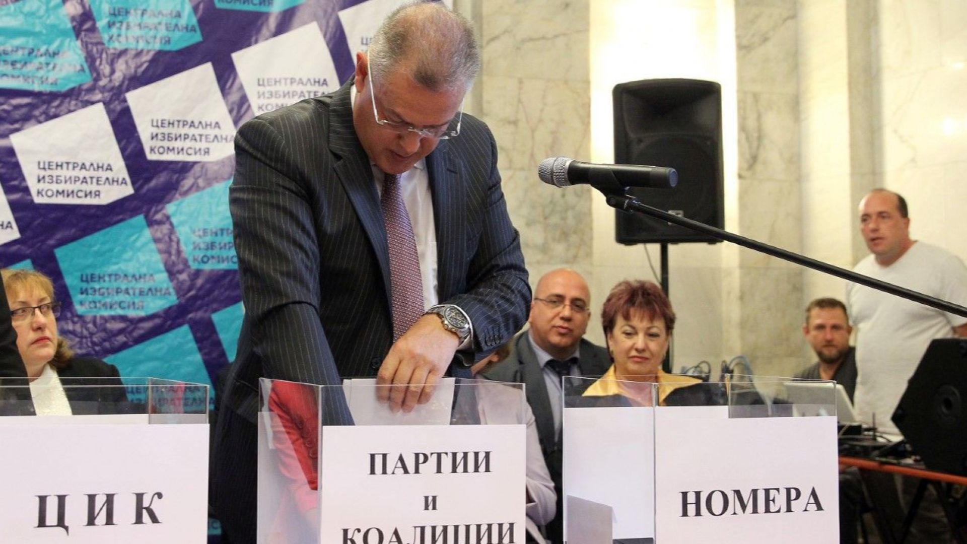 Хората с непълни заличени или сгрешени адреси имат избирателни права