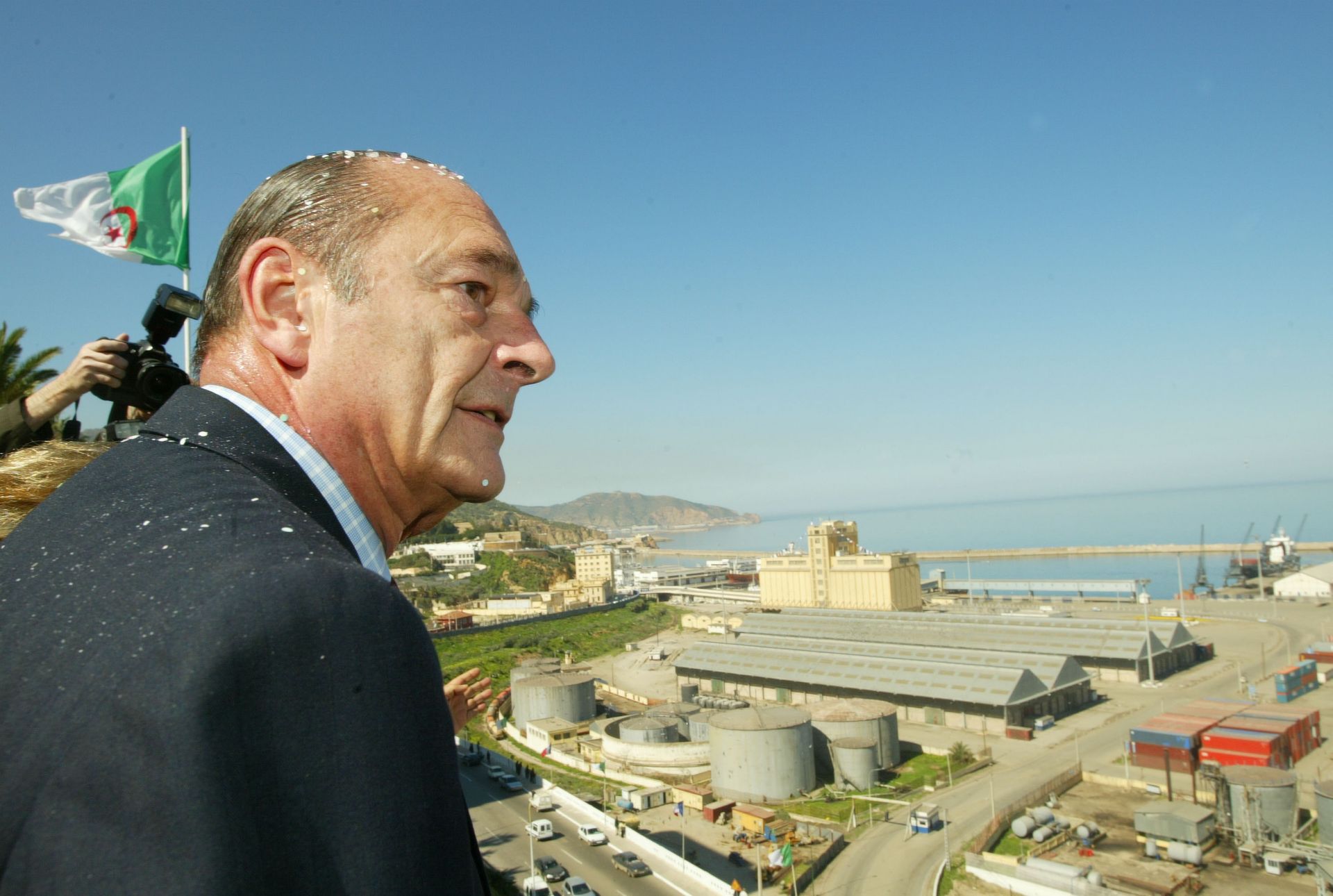 Жак Ширак по време на посещението си в Алжир