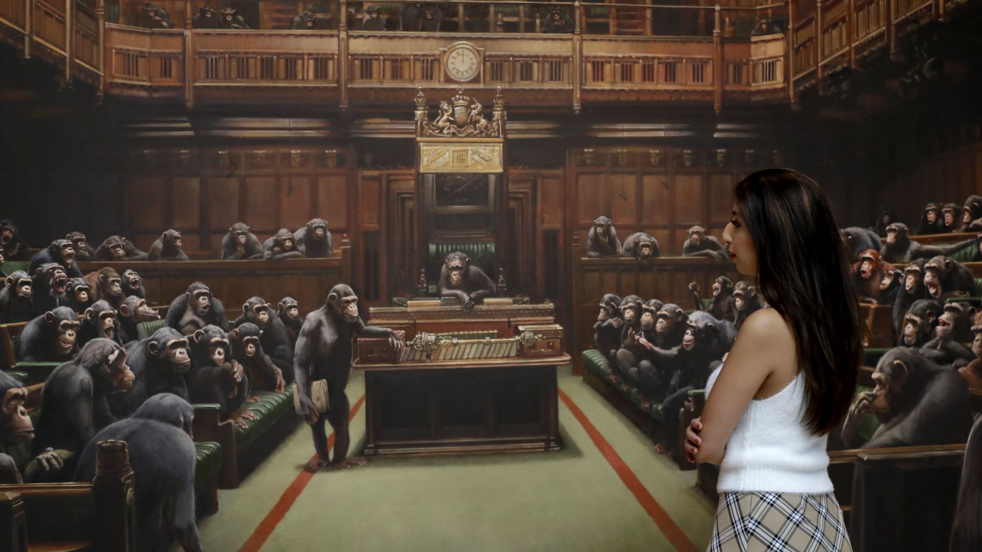 Купиха картината с шимпанзета в британския парламент за рекордните $12 млн. 