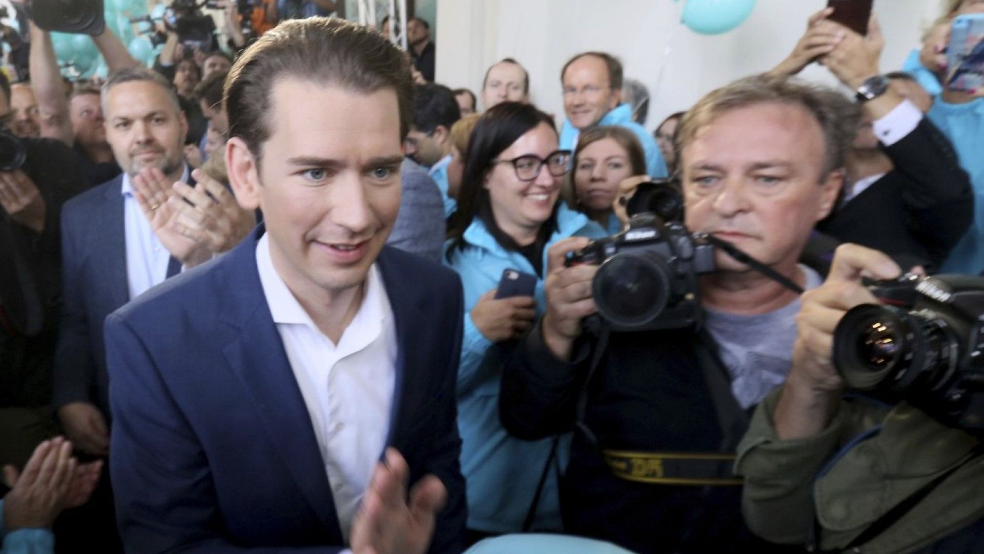 В Австрия днес се произвеждат предсрочни парламентарни избори Гласуването започна
