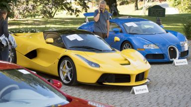 Суперколи, конфискувани от вицепрезидента на Гвинея, продадени на търг за $27 млн. (снимки)