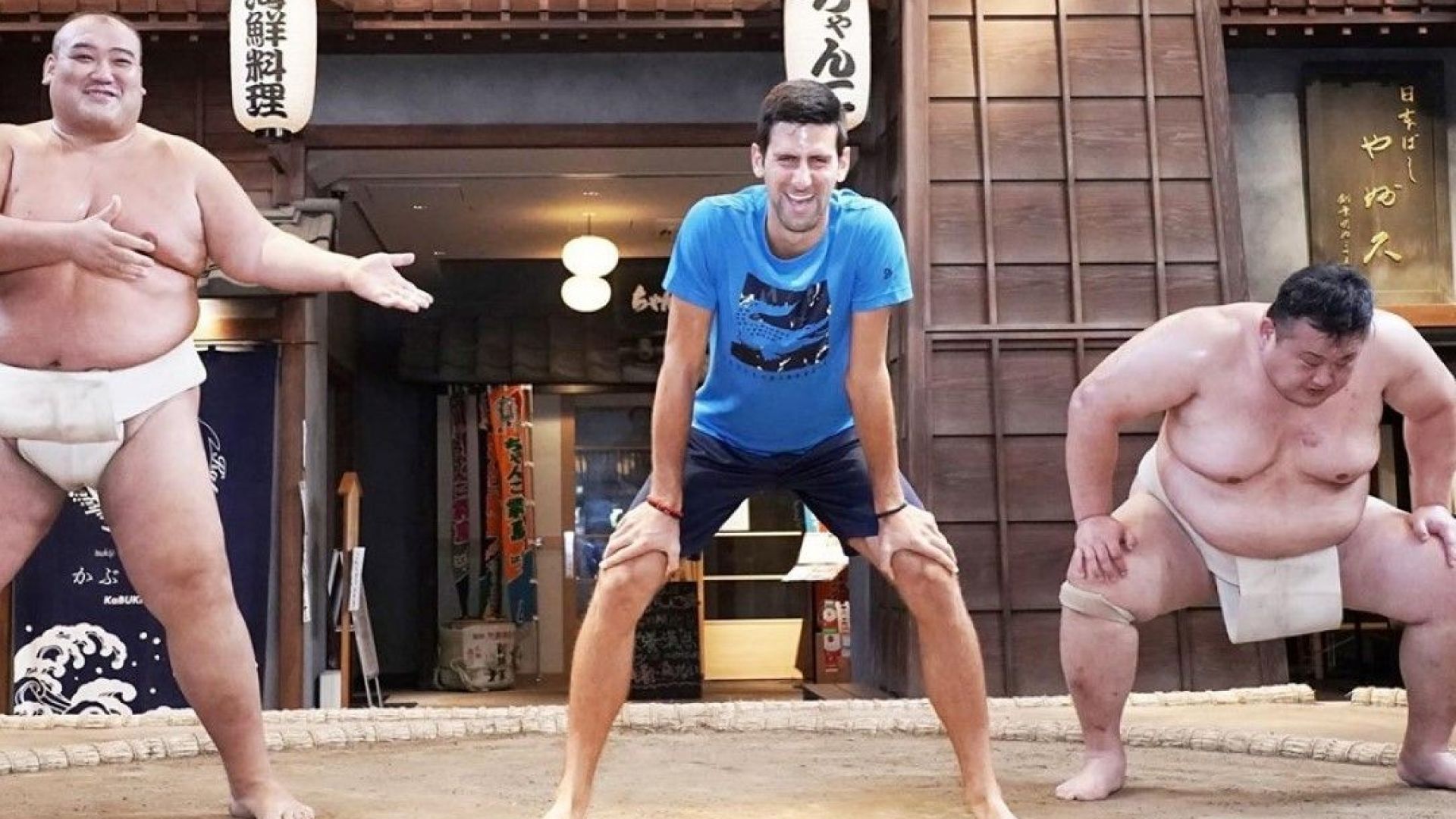 Джокович вече знае какво не му достига да е шампион в сумо (видео и снимки)