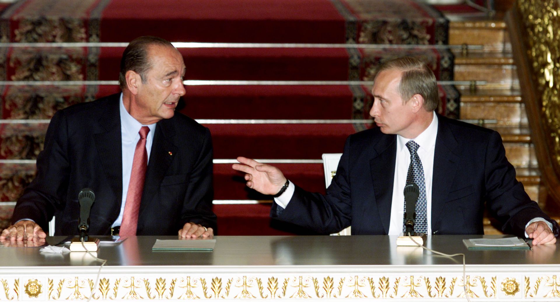 Ширак смята, че Русия не трябва да е изолирана от Европа - 2001 г.