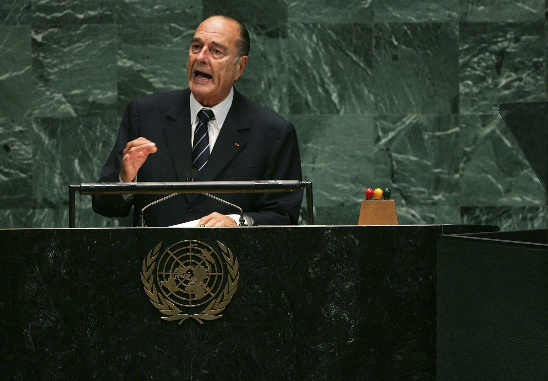 Ширак е противник на войната на САЩ срещу Ирак