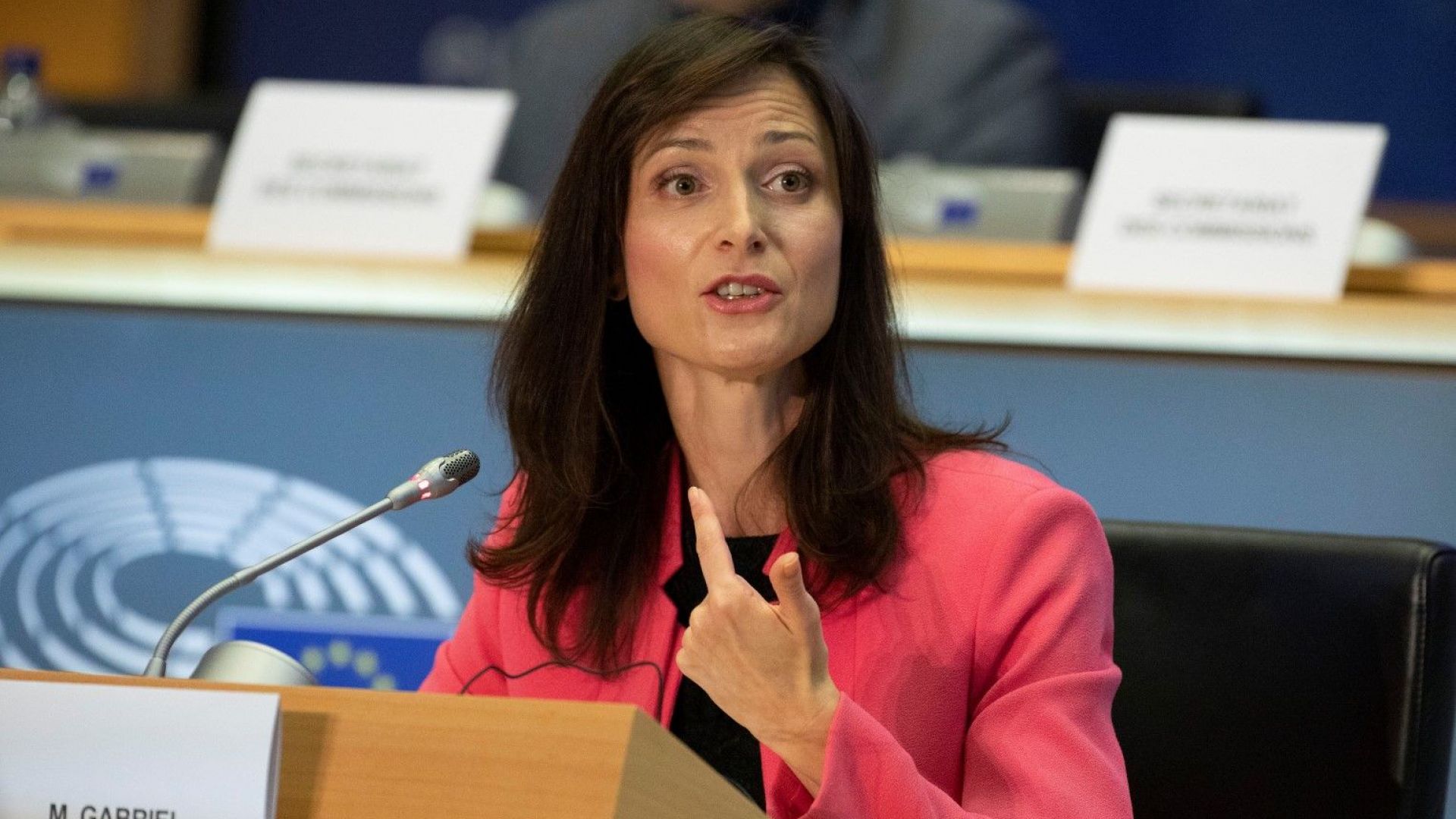 Мария Габриел получава единодушното одобрение на комисиите на Европейския парламент