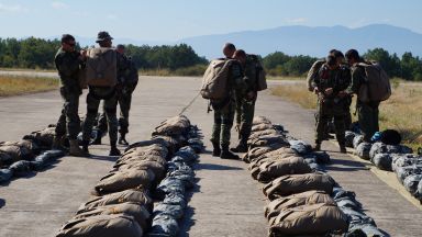 Министърът на отбраната Георги Панайотов е поискал проверка в служба