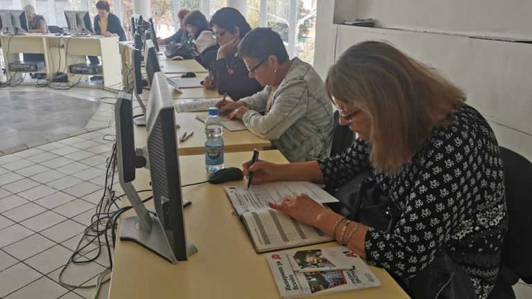 А1 стартира серия безплатни обучения по компютърна грамотност за възрастни хора в страната
