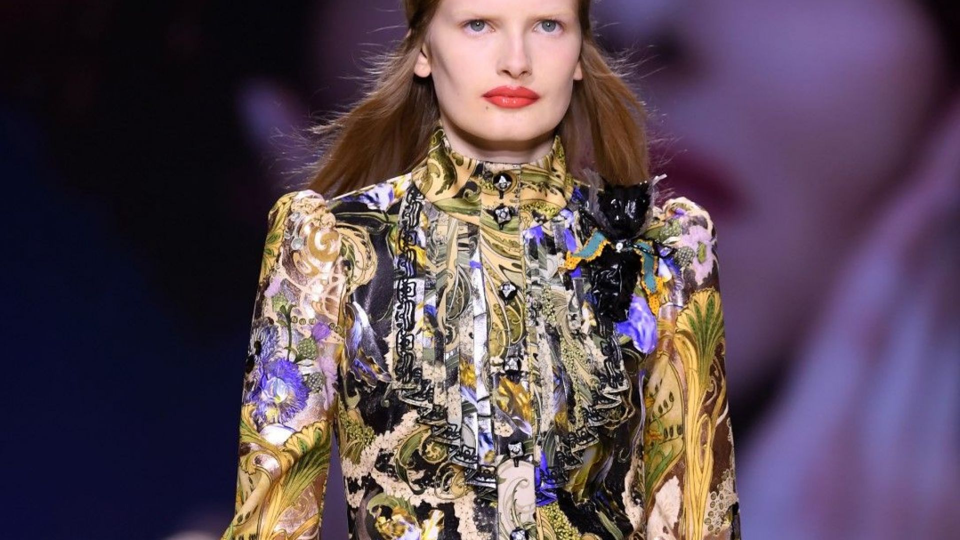 Louis Vuitton закри с дръзки принтове и ярки цветове Седмицата на модата в Париж
