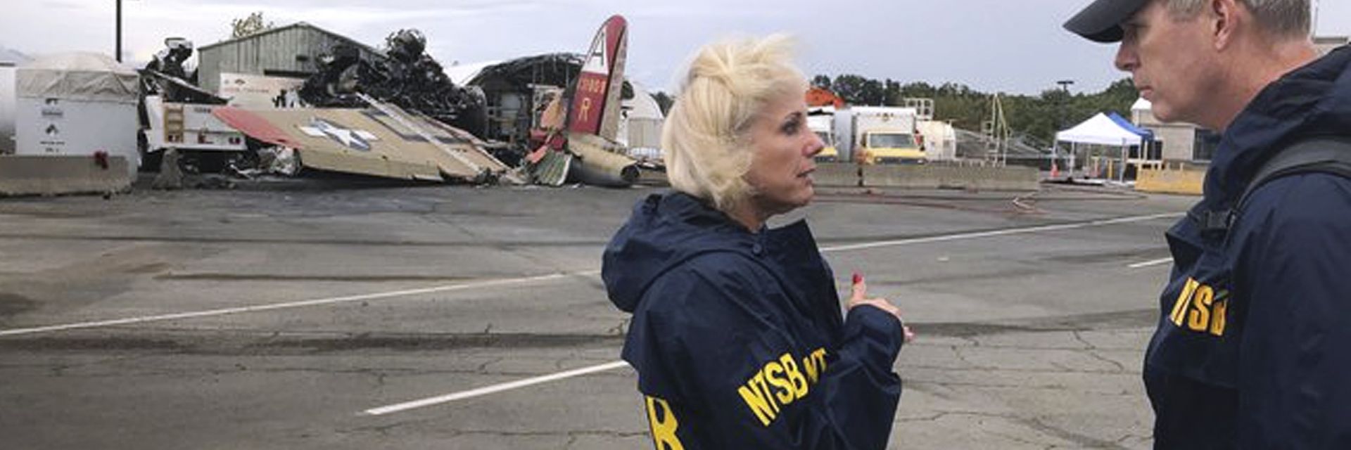 Бомбардировач от Втората световна война се разби в САЩ, 7 души загинаха (снимки)