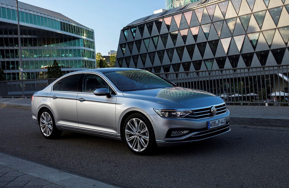 VW тества наследника на Passat