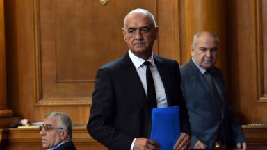  Българска социалистическа партия праща в прокуратурата изказванията на Дечо Дечев за източване на НЗОК 