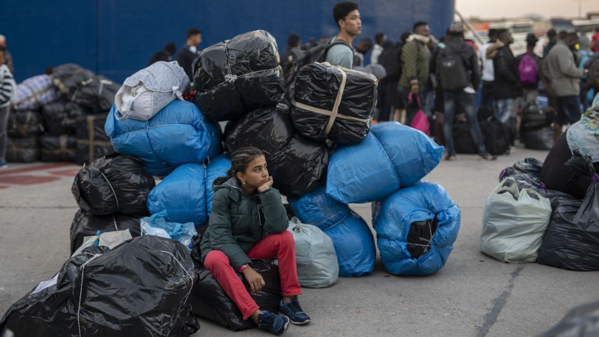 ЕС заплашен от по-голяма мигрантска вълна от 2015-а