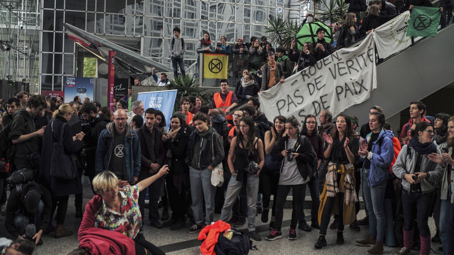 Екоактивистите от Бунт срещу унищожението Extinction Rebellion започват седмица на