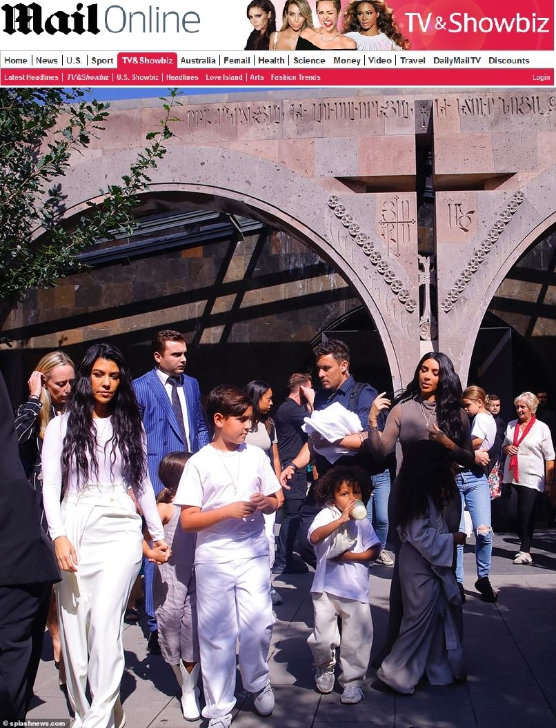 Ким Кардашиян с децата си и сестра си Кортни в Армения