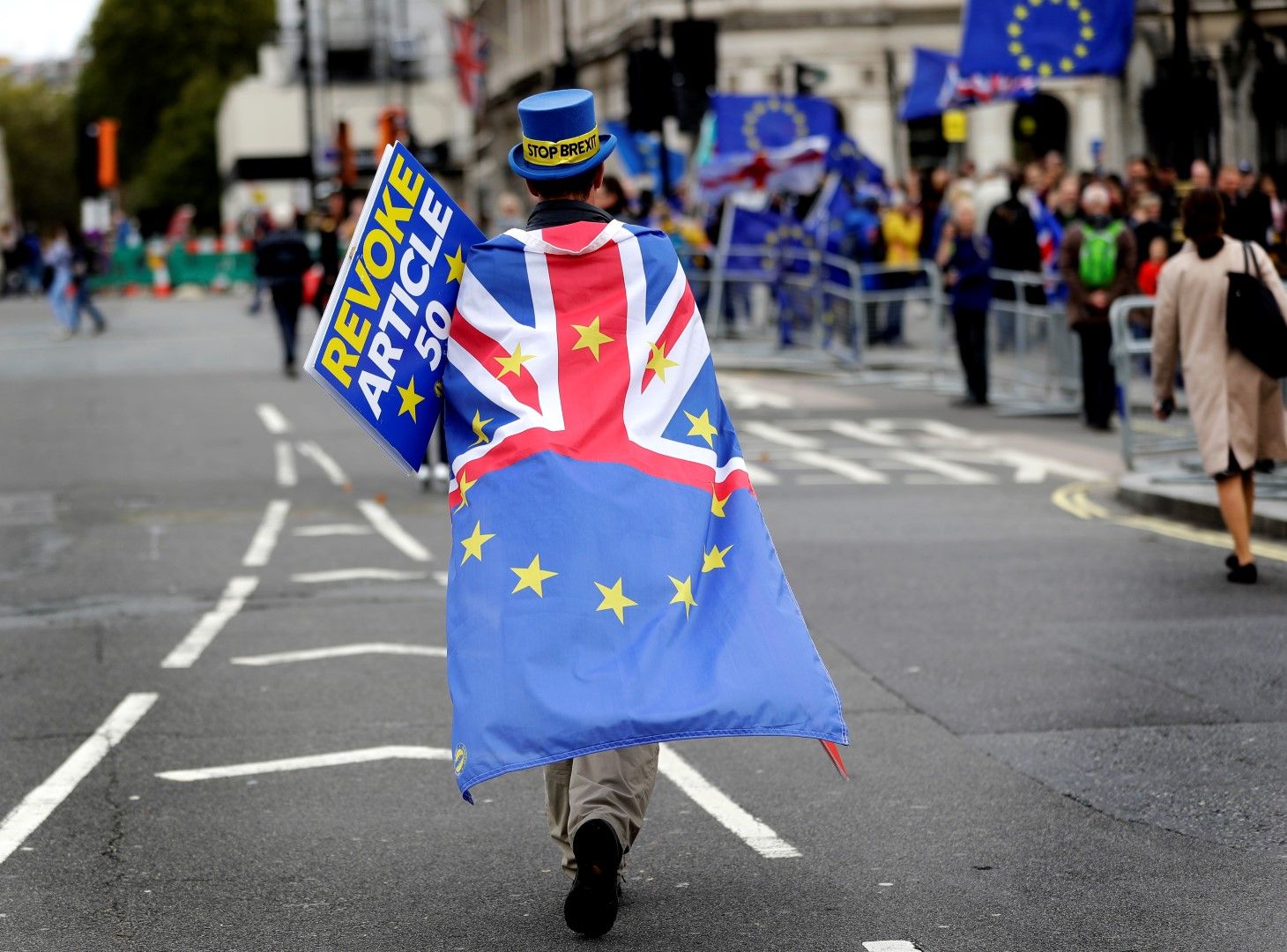 Протест против Брекзит: "Отменете действието на чл. 50" - текстът от Закона за ЕС, който урежда излизането на дадена страна от Общността