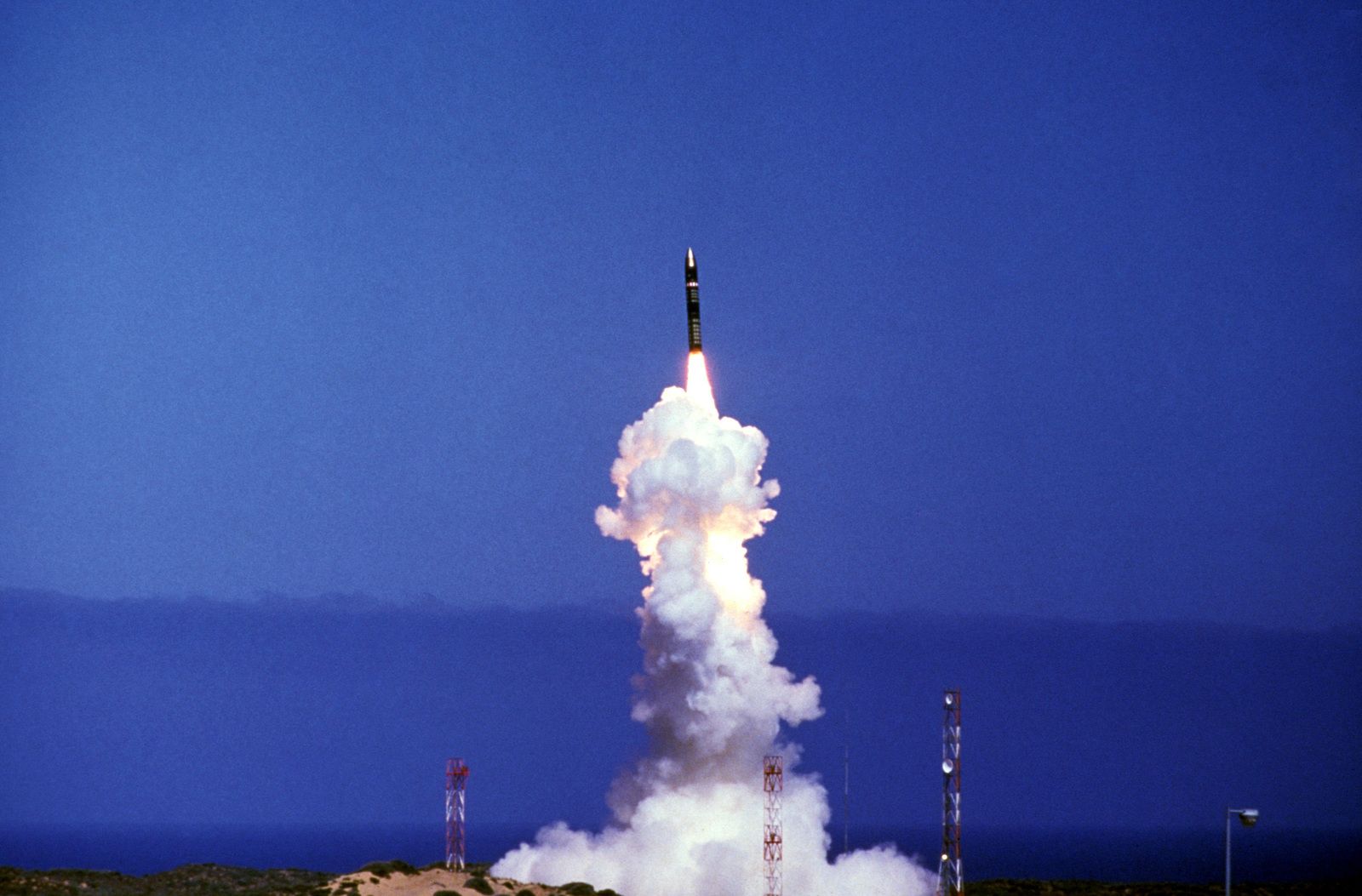 Междуконтиненталната ракета LGM-118 Peacekeeper