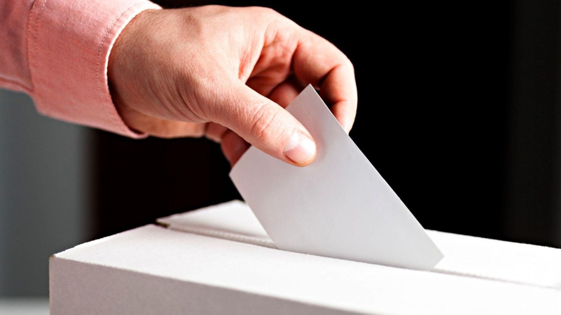 Оспорвана надпревара за кметския пост в София с лек аванс