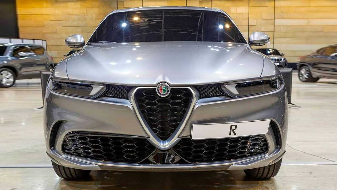 Alfa Romeo разкри подробности за Tonale